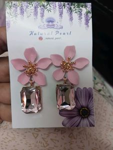 Natural Pearl Flower Earrings