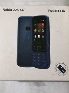 Nokia 225 4G Dual SIM Feature Phone with Long Batt