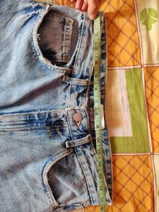 Pull&amp;Bear Straight Jeans (Rugged Pattern)