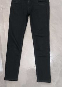 Black Skinny Jeans