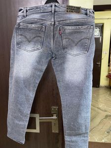 Levi's Slim Fit Jeans