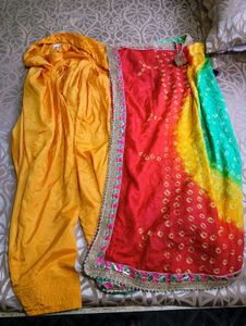 Multi Colour Bandhni Suite