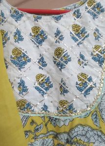 Elegant Floral Kurta Set