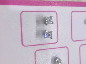 925 Sparkling Square Stud Earrings Wth Hallmark