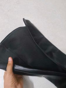 ELLE Brand New Knee High Boots- Min 1660 Rupees.