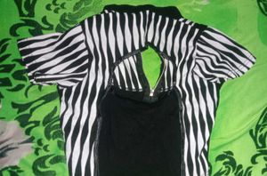 Hello Kitty Y2K Crop Top / black and white striped