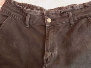 BLACK PAPERBAG BOYFRIEND FIT JEANS