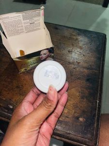 24 Carat Gold Instant Glow Bleach