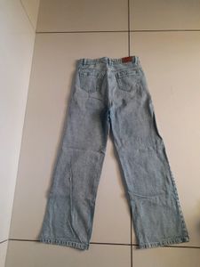 Wide leg jeans