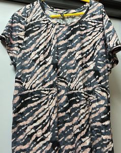 Ajile Tshirt