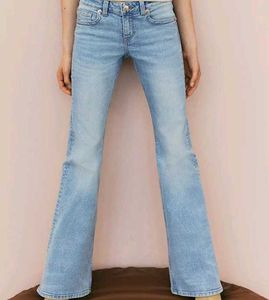 Light Wash Flare Leg Low-Rise Denim Jeans