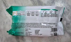 Lacto Calamine Cleansing Wipes