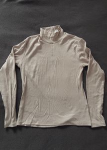 H&M Long Sleeve Turtleneck Top - not used