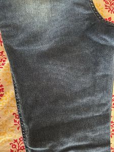 Y&amp;F Girls Denim cuffed Jeans with drawstring