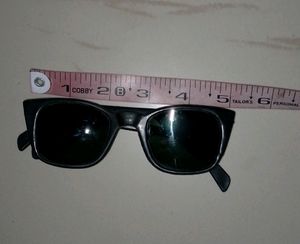 😎Old Black Sunglass...🕶️