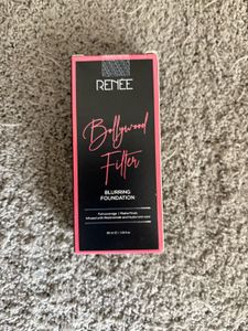 Renee Bollywood Filter Foundation
