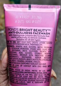 Pond's Bright Beauty Facewash