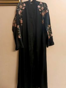 Beautiful Floral Embroidered Aline Abaya✨