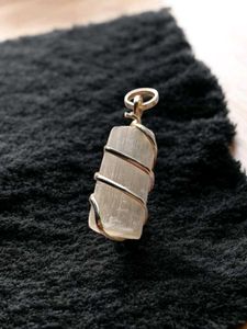 Price Drop ⬇️Selenite Crystal Pencil Pendant
