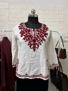 Short Chikankari Kurti
