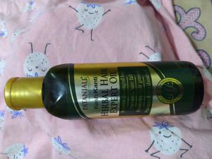 Patanjali Kesh Kanti Hair Oil.