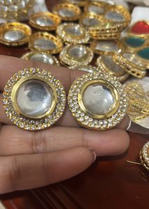 Misboota Kundan Earrings