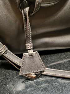 CHARLES AND KEITH OG MEDIUM TOTE BAG PEWTER