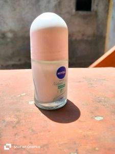 Nivea Natural Glow Deodorant