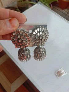 Newly And Stylish Earing