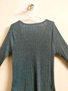 F&amp;F Women&#39;s Grey Top