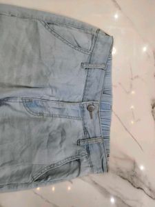 Light Wash Wide Leg Jeans