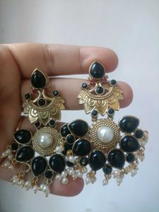 Monalisa Earrings with birds