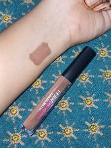 Huda Beauty Liquid Matte Lipstick