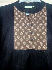 Women&#39;s Black Floral Print A- Line Tunic