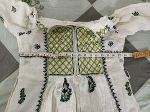 Embroidered White Kurta
