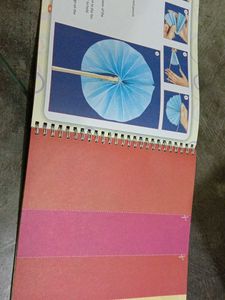 Colours &amp; Craft Book