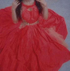 Elegant Pink Ethnic Gown