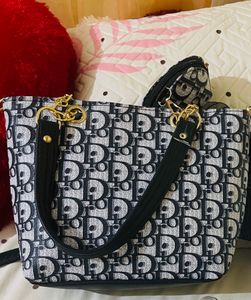 Black Slingbag 👛😍