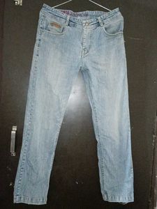 Light Wash Denim Jeans