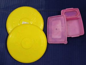Lunch Box & Frisbees