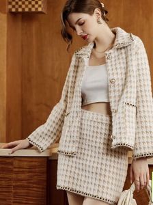 warm tweed set w/ Bow