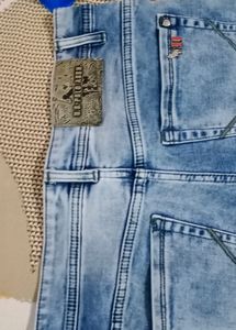 Brand Jean