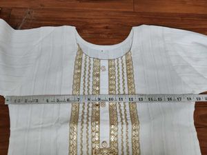 Elegant White Embroidery Kurta Set