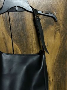 Adjustable Tote Bag