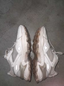 Unisex Sports Shoe