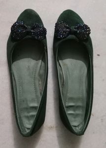 bellies olive green