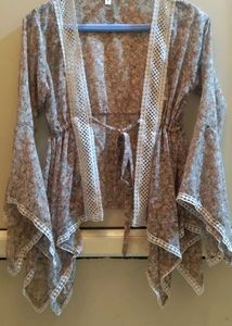 Floral Print Shrug