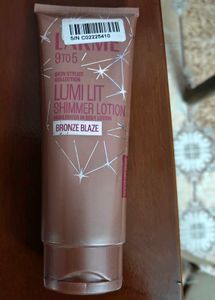 Lakme Lumi Highlighter