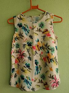 Floral Sleeveless Top
