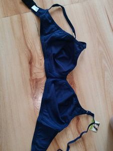 Elegant Navy Blue Bra